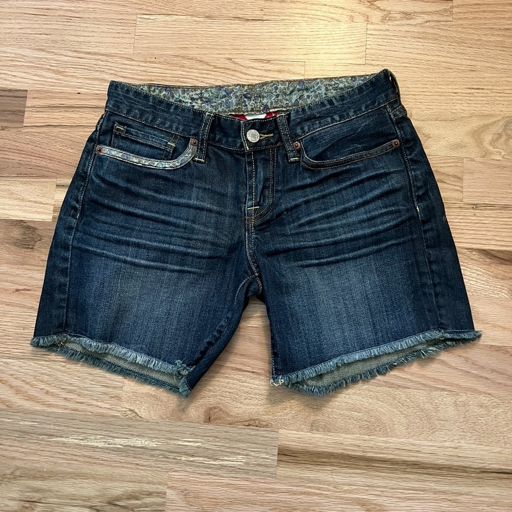 Lucky brand dark denim shorts size 00/24